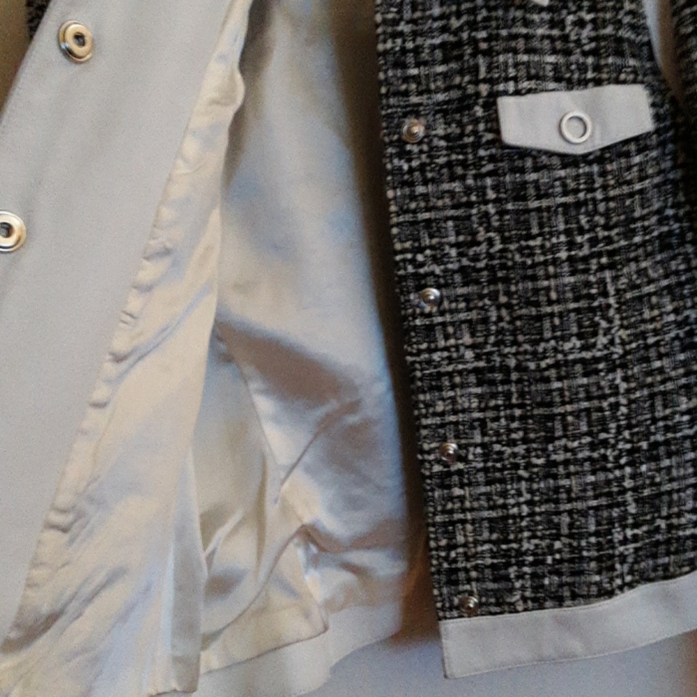 Jacket - Picture 3 of 3
